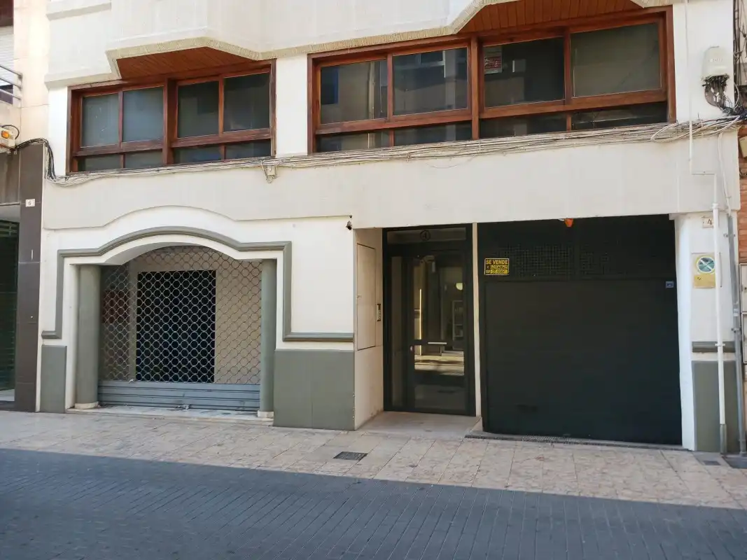 Business premises for sale in Germaníes - Juzgados