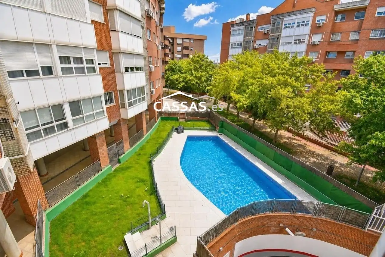 Vista exterior de Piso en venta en Torrejón de Ardoz con Aire acondicionado, Calefacción y Parquet