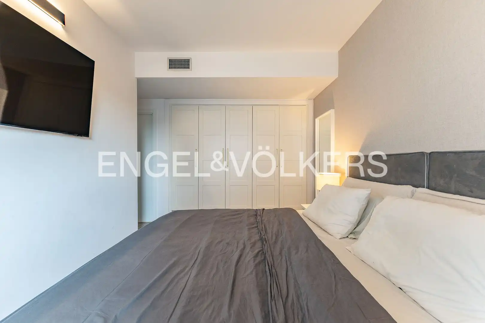 Bedroom of Flat for sale in Sabadell  with Air Conditioner, Heating and Parquet flooring