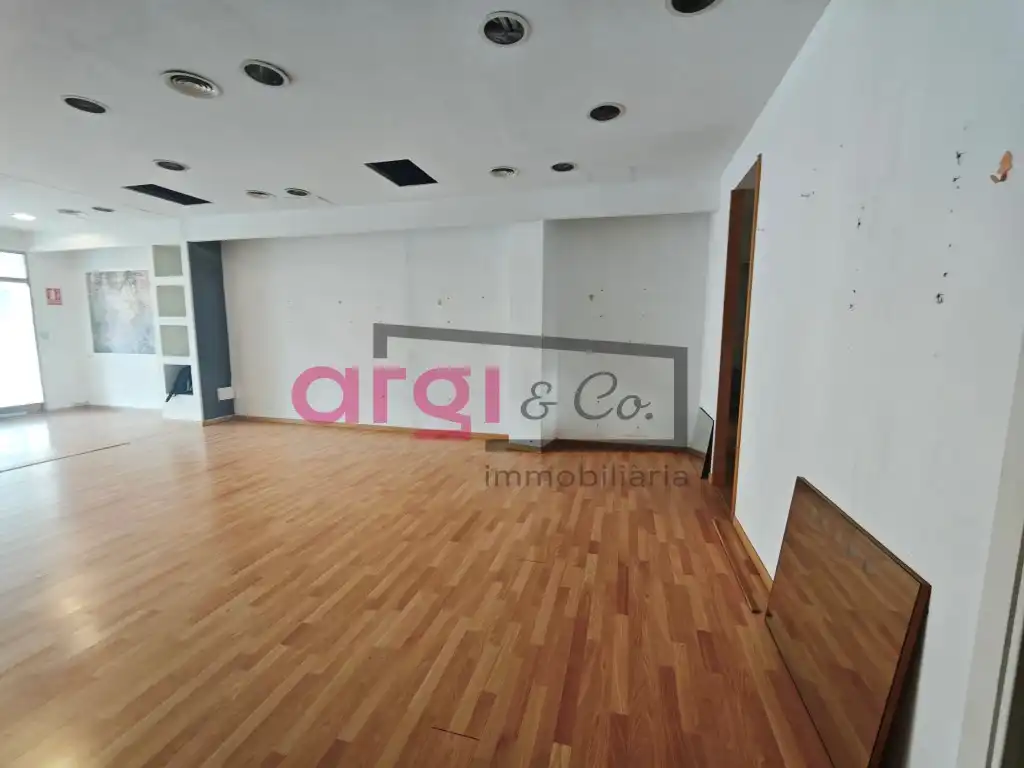 Local comercial en alquiler en La Roureda, imagen 7