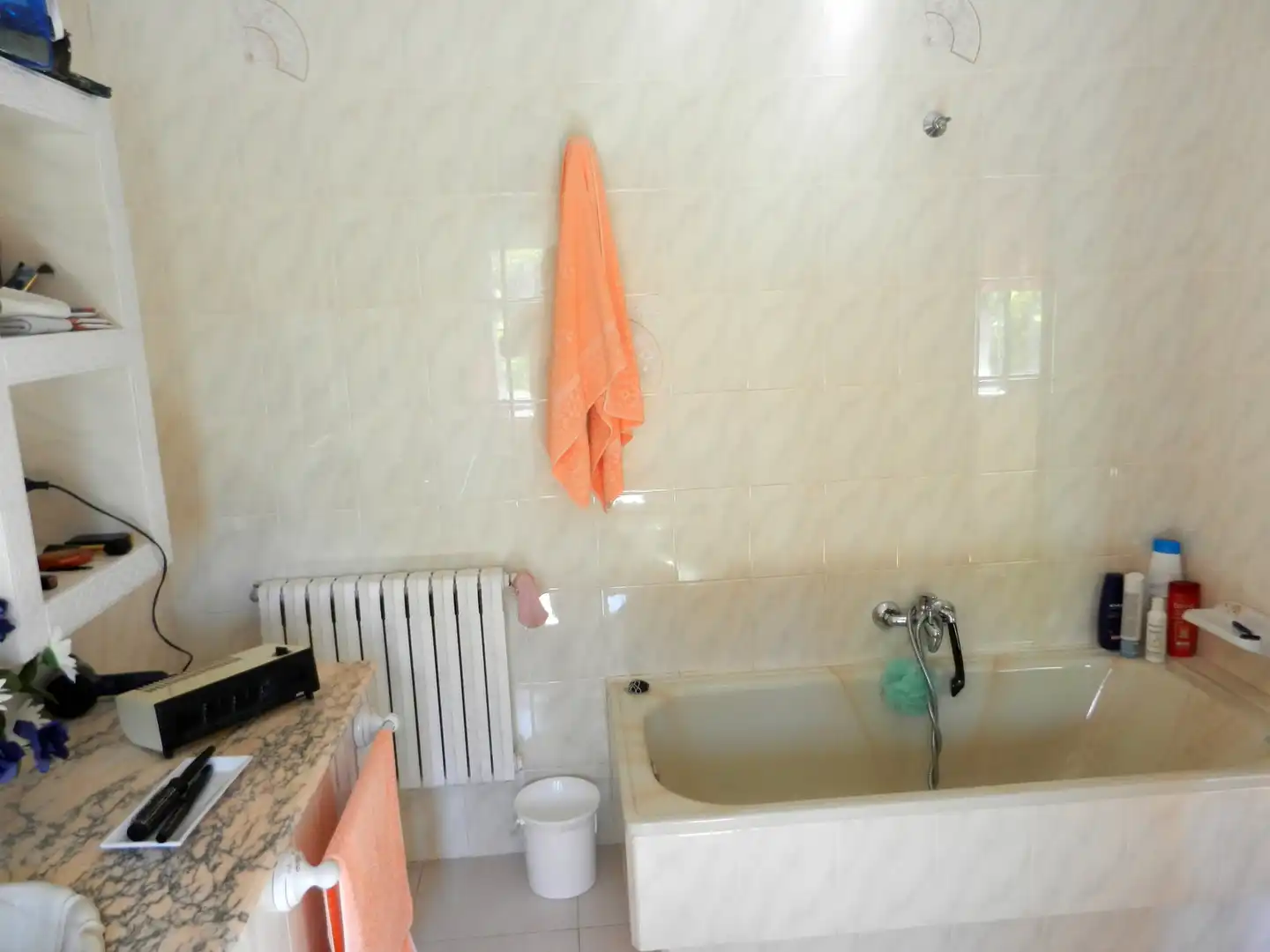 Baño de Casa o chalet en venta en Cervantes con Calefacción, Trastero y Amueblado