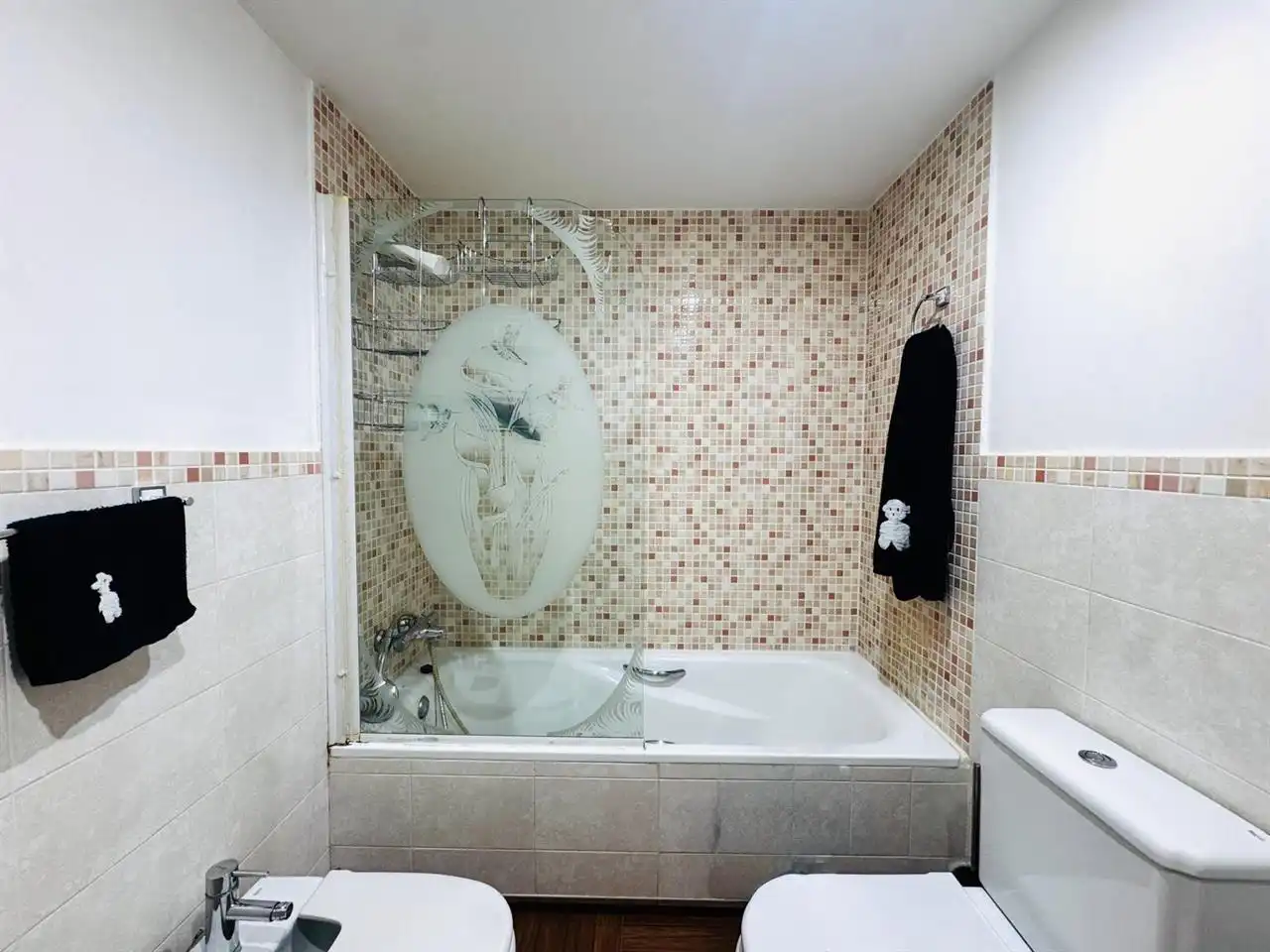 Bathroom of Houses for sale in Finestrat  with Air Conditioner, Private garden and Swimming Pool
