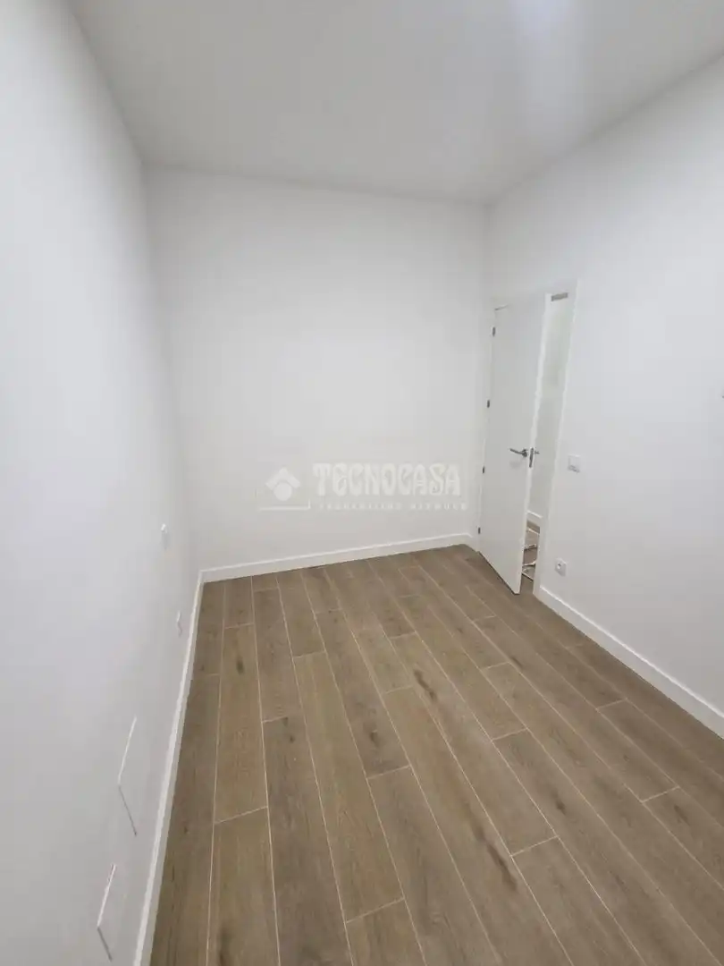 Habitación de Piso en venta en Madrid