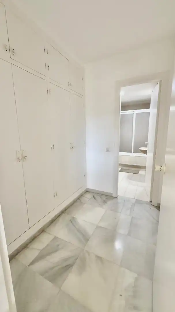 Flat for sale in Estepona  with Terrace, Furnished and Oven