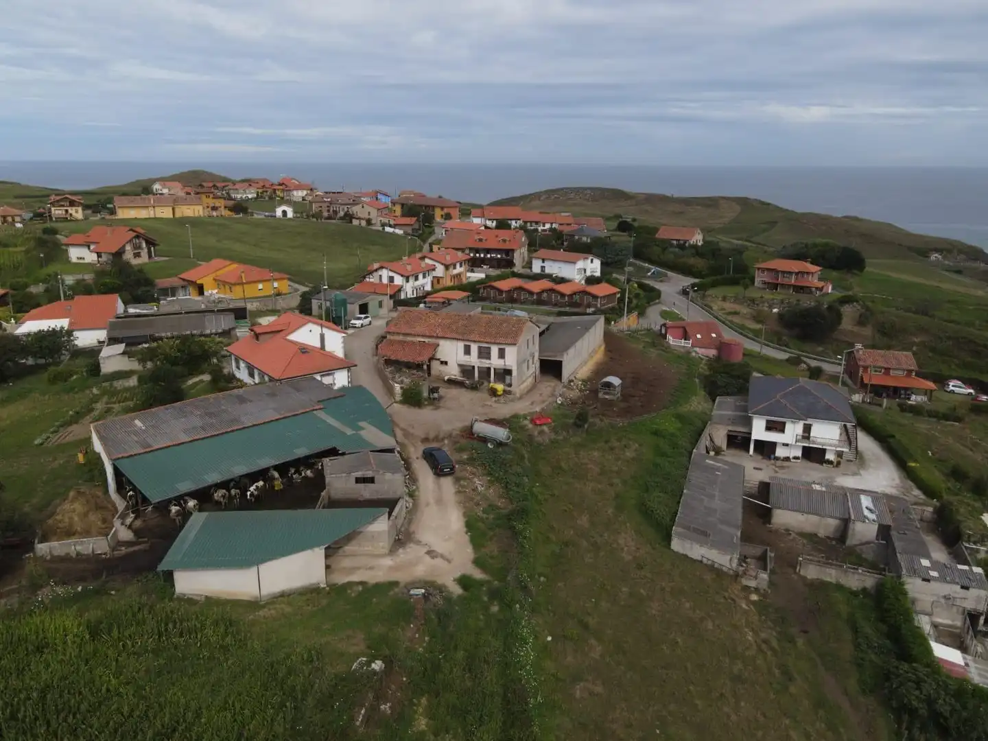 Vista exterior de Casa o chalet en venta en Santillana del Mar con Jardín privado