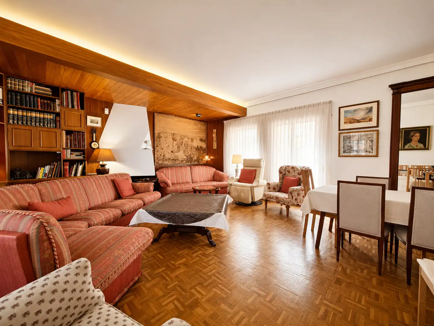 Sala de estar de Casa o chalet en venta en Madrid con Calefacción, Jardín privado y Parquet