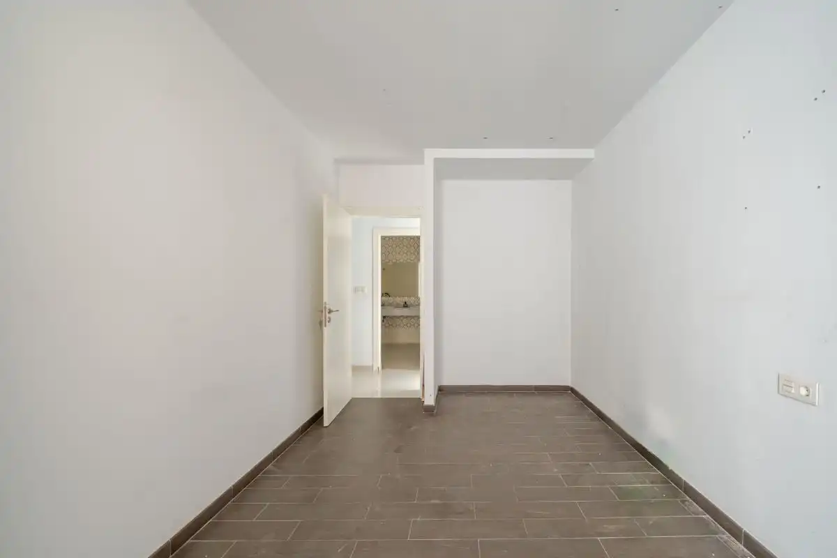 Haus oder Chalet zum Verkauf in Elche / Elx mit Klimaanlage, Heizung und Privatgarten