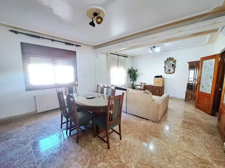Casa en venta en Valdepeñas