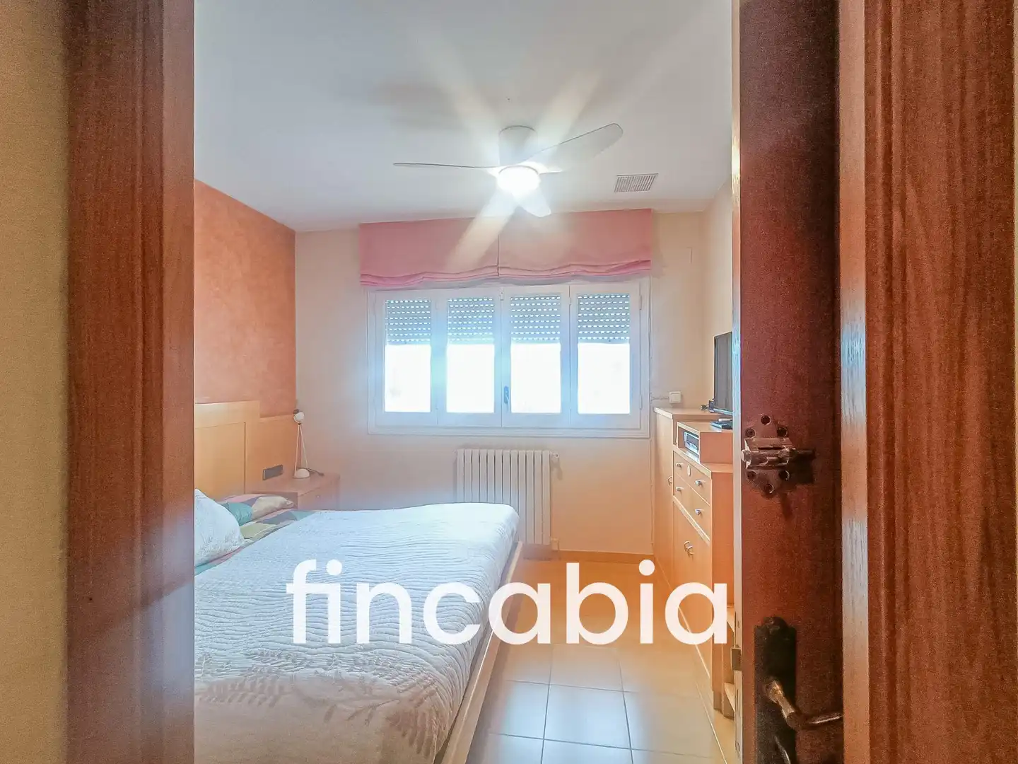 Dormitori de Casa o xalet en venda en Santa Coloma de Farners amb Aire condicionat, Calefacció i Jardí privat