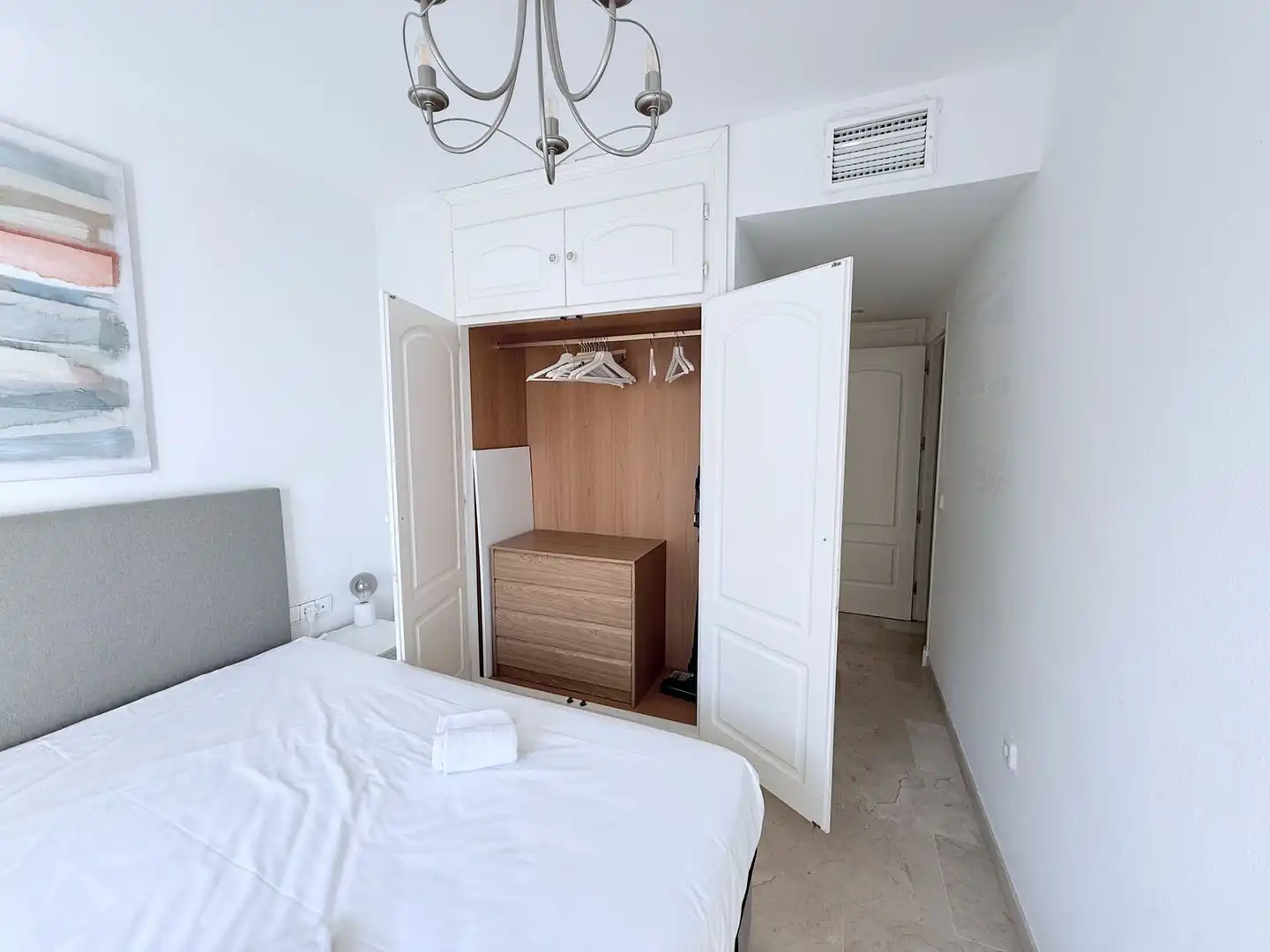 Piso con piscina en venta en Puerto de la Duquesa, imagen 9