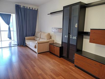 Living room of Flat for sale in  Barcelona Capital  with Balcony