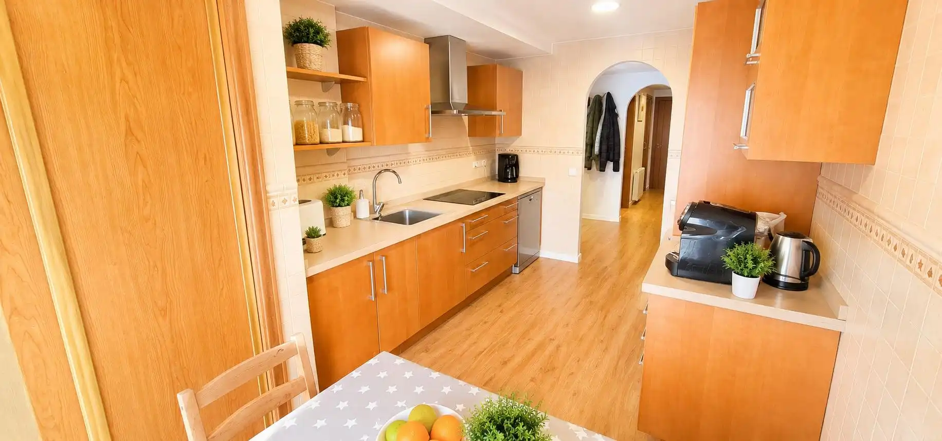 Küche von Wohnung zum Verkauf in Calvià mit Klimaanlage, Heizung und Terrasse