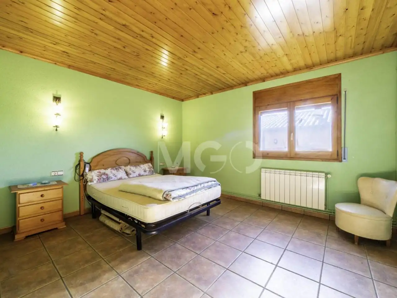 Houses for sale in Calle GUMBAU BESORA, Santa Maria de Besora