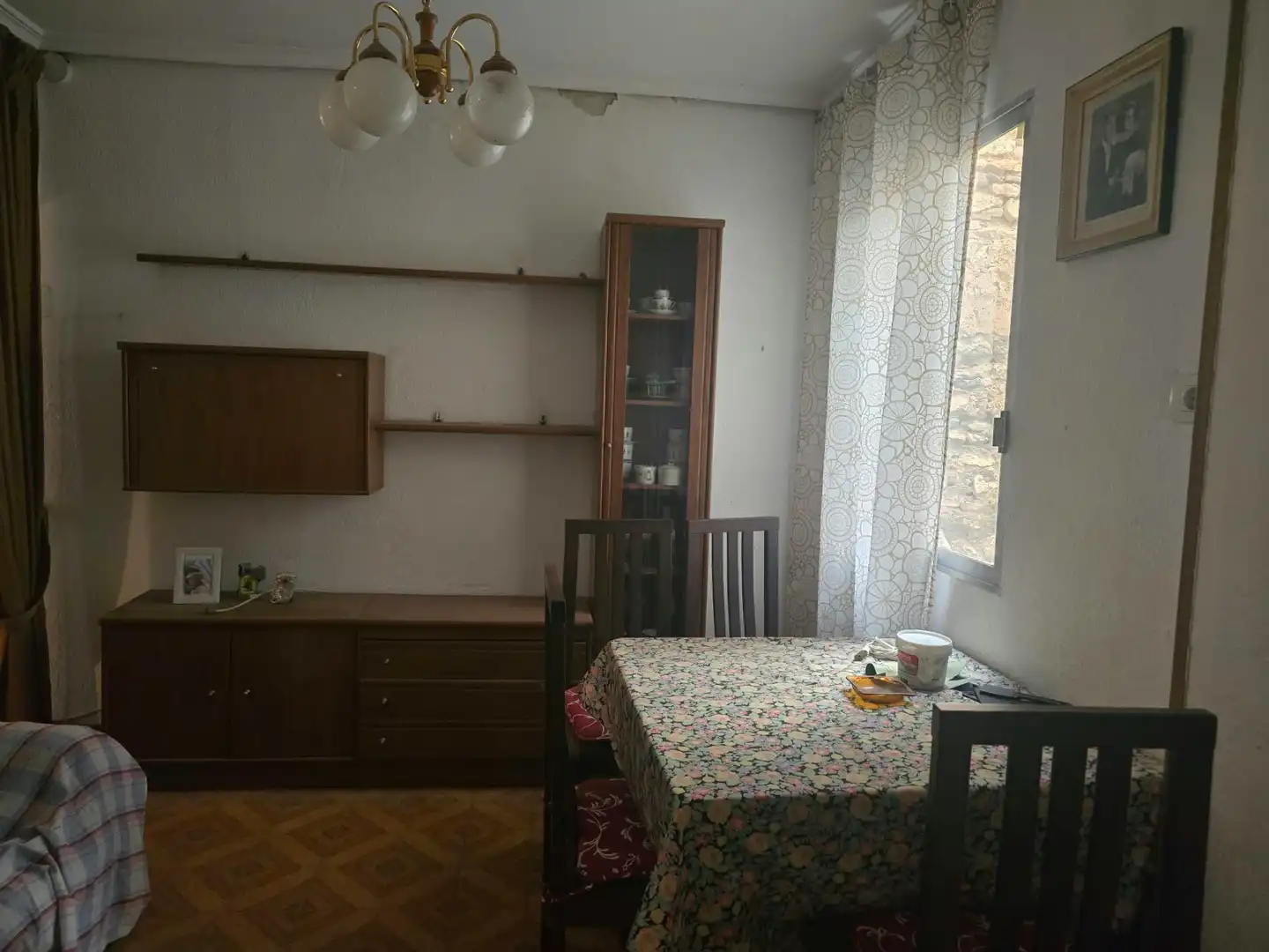 Flat with terrace for sale in Carrer de Canalejas 58, imagen 4