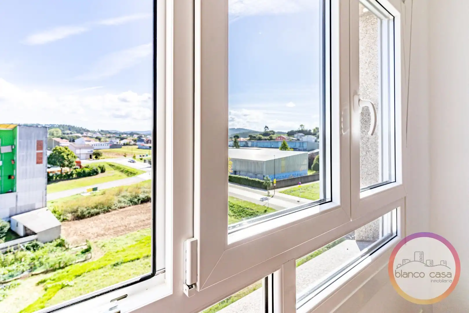 Piso en venta en Carballo, imagen 17