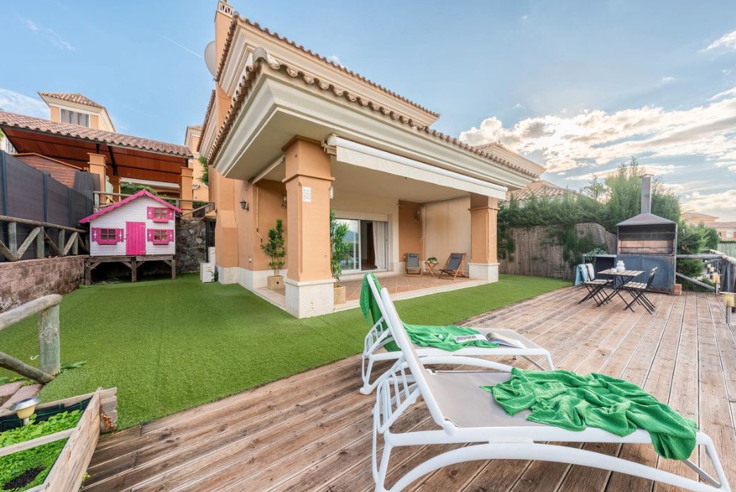 Jardín de Casa adosada en venta en Marbella con Aire acondicionado, Jardín privado y Terraza