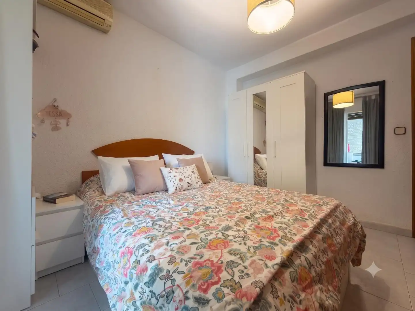 Bedroom of Flat for sale in Madrid  with Air Conditioner, Heating and Terrace