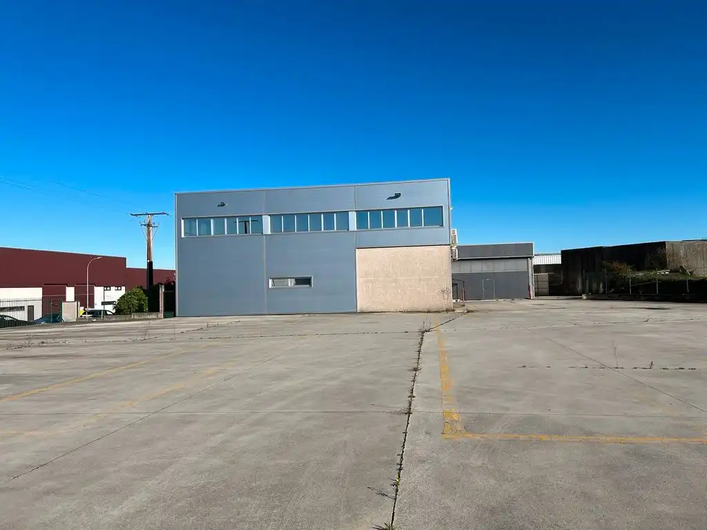 Nave industrial in vendita a Coirós, imagen 5
