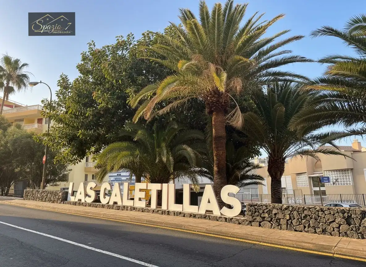 Vista exterior de Dúplex en venta en Candelaria con Aire acondicionado, Amueblado y Horno