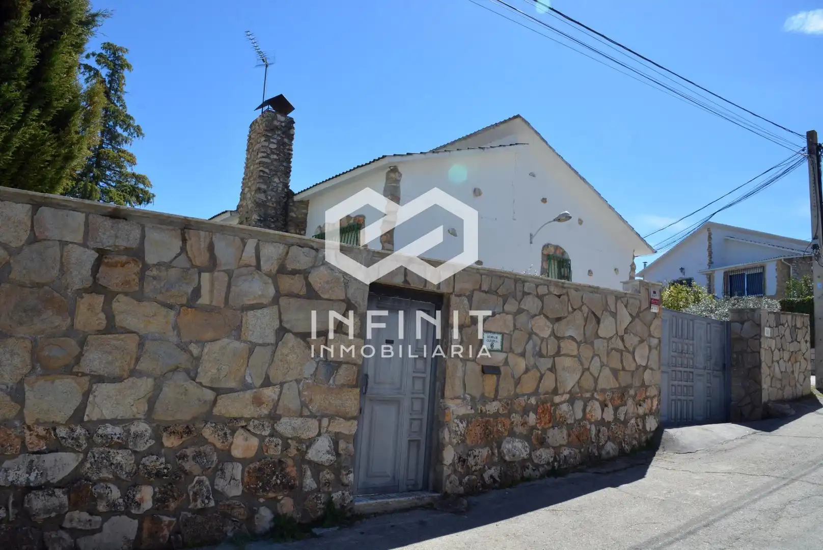 Vista exterior de Casa o chalet en venta en Carabaña con Calefacción, Jardín privado y Terraza