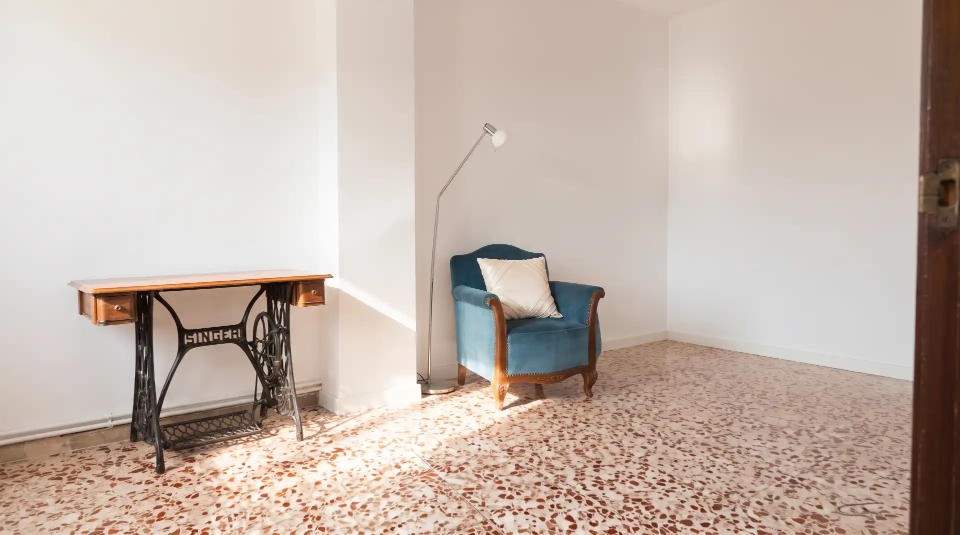 Living room of Attic for sale in Terrassa  with Heating, Terrace and Oven