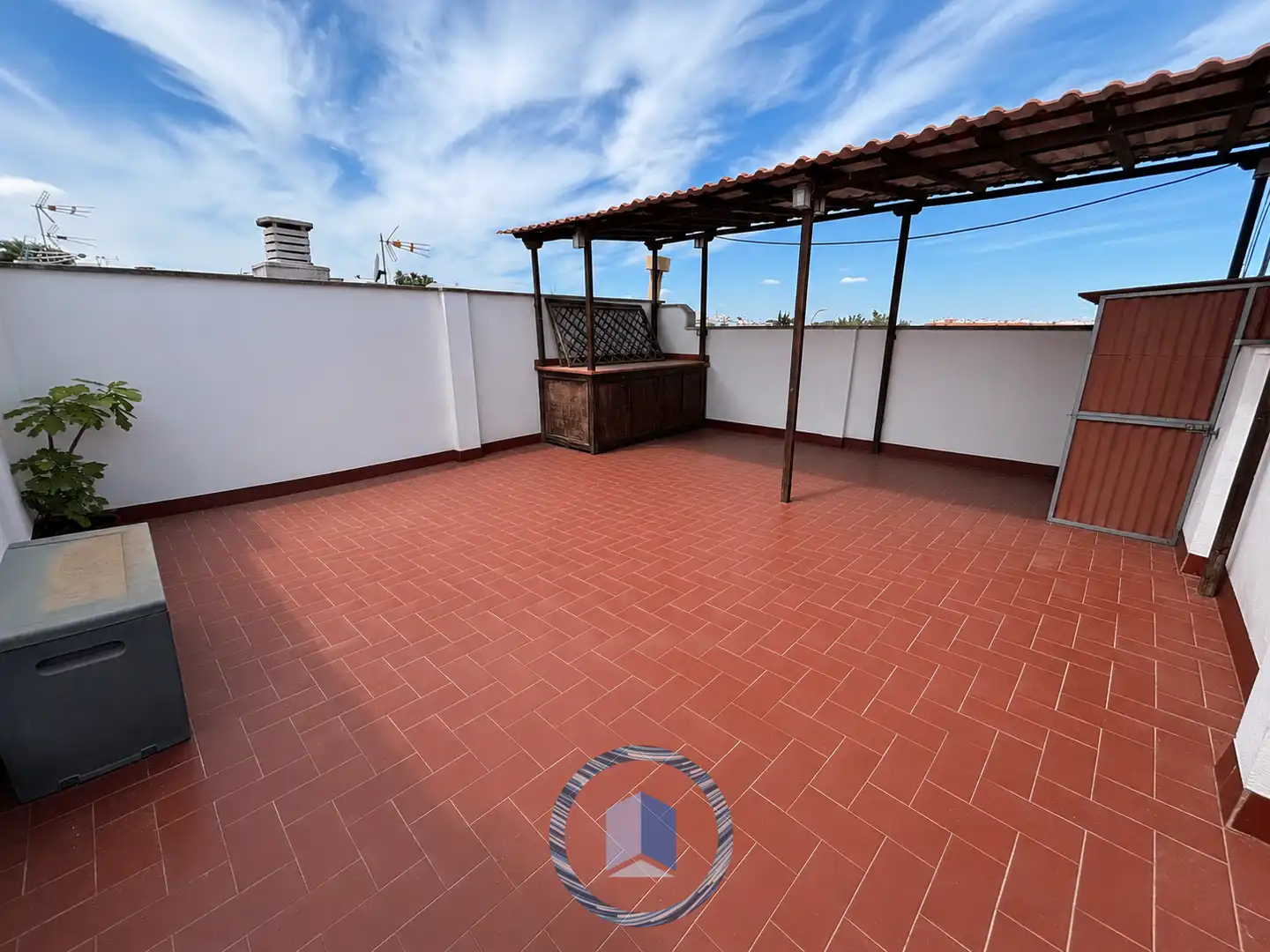 Terraza de Casa adosada en venta en Montequinto con Piscina