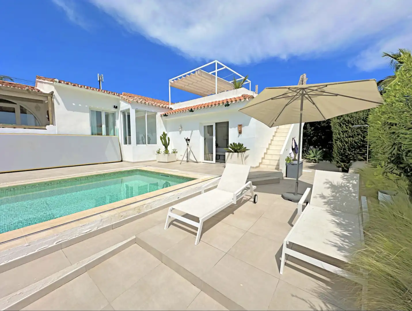 Terrassa de Casa o xalet en venda en Estepona amb Aire condicionat, Jardí privat i Terrassa