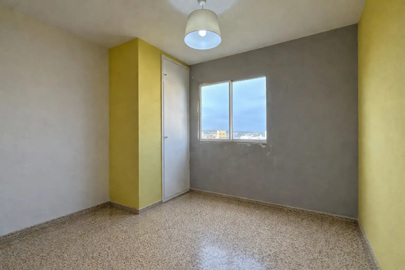 Habitación de Piso en venta en Telde con Balcón