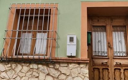 Vista exterior de Casa o xalet en venda en Pliego amb Terrassa