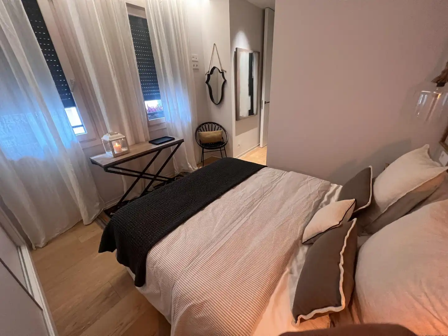 Habitación de Apartamento de alquiler en León Capital  con Calefacción, Parquet y Amueblado