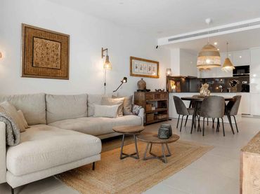 Apartament amb piscina en venda a ESTEPONA GOLF 35