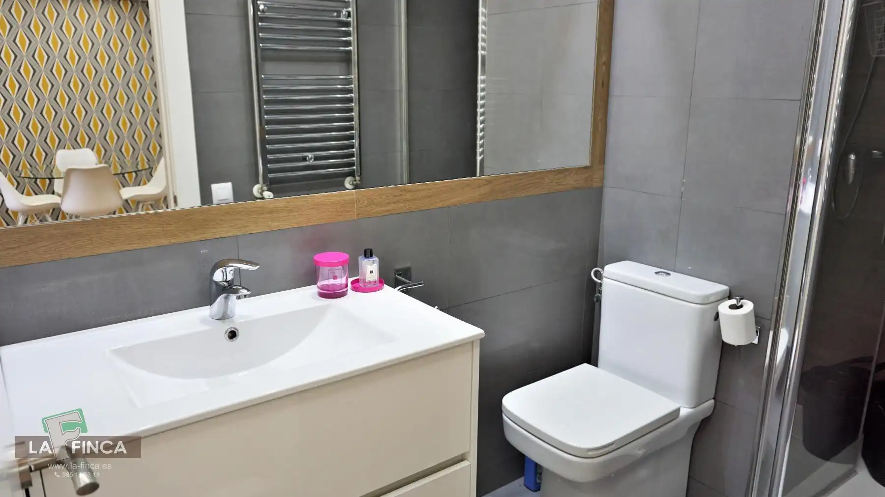 Badezimmer von Wohnungen zur Miete in Oviedo  mit Heizung