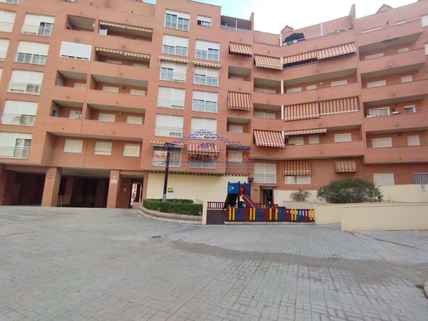 Vista exterior de Dúplex en venta en Linares con Calefacción, Parquet y Balcón