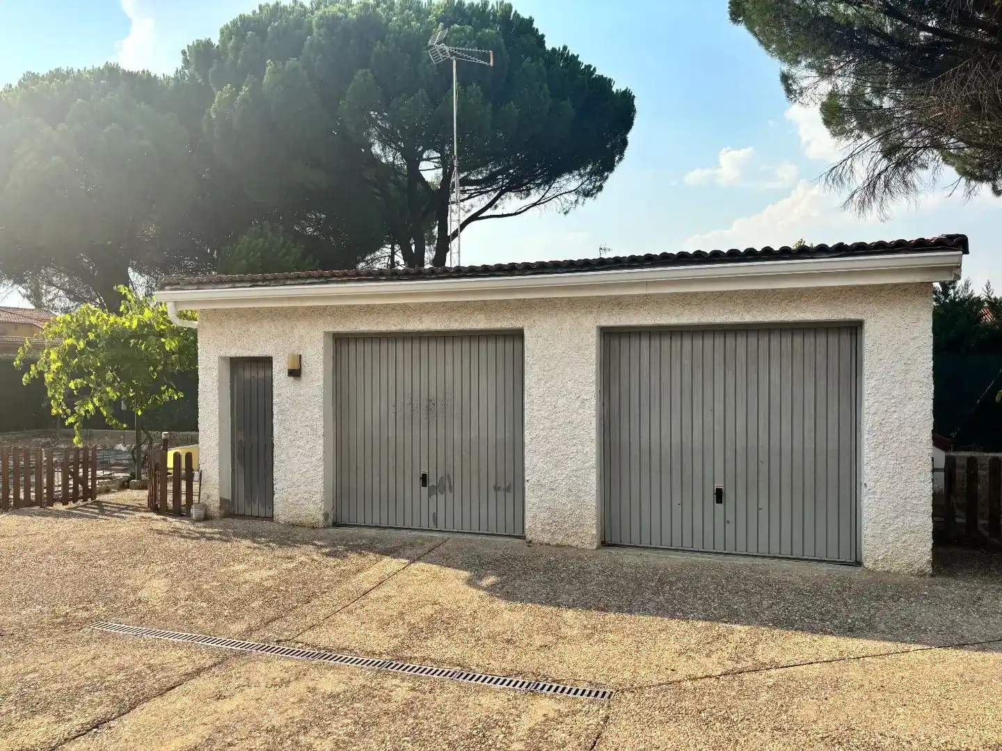Parking de Casa o chalet en venta en Mojados con Piscina