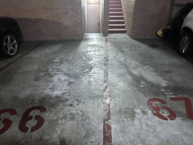 Garaje en Venta en Calle Joan Oliver en La Vila Olímpica del Poblenou