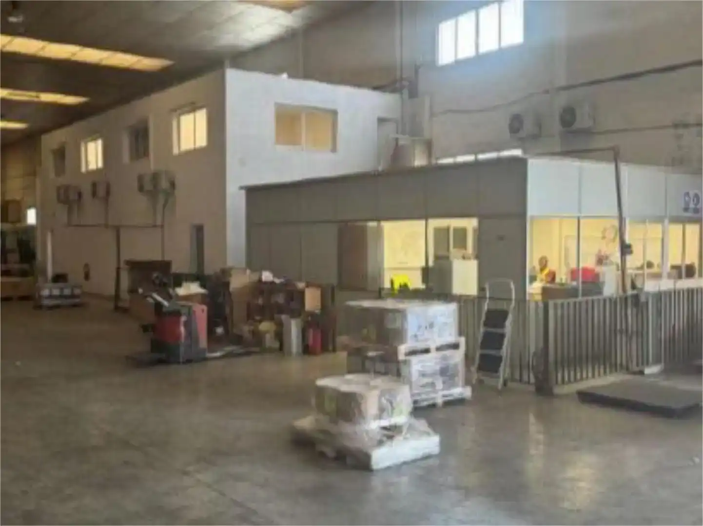 Nave industrial de alquiler en Beniparrell