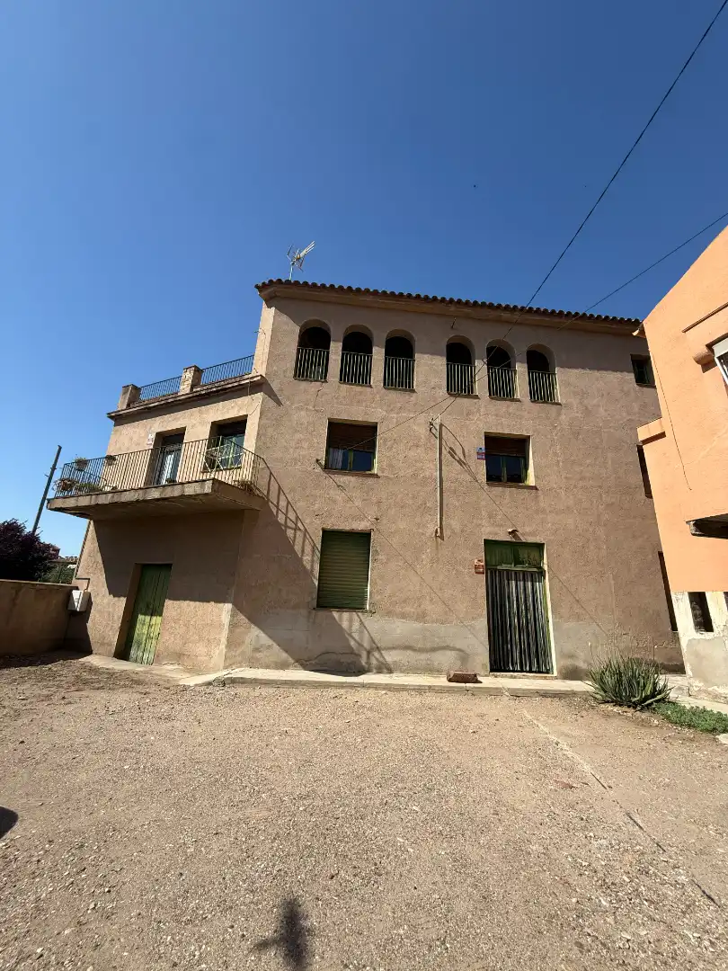 Vista exterior de Casa o chalet en venta en Rubí con Jardín privado, Terraza y Balcón