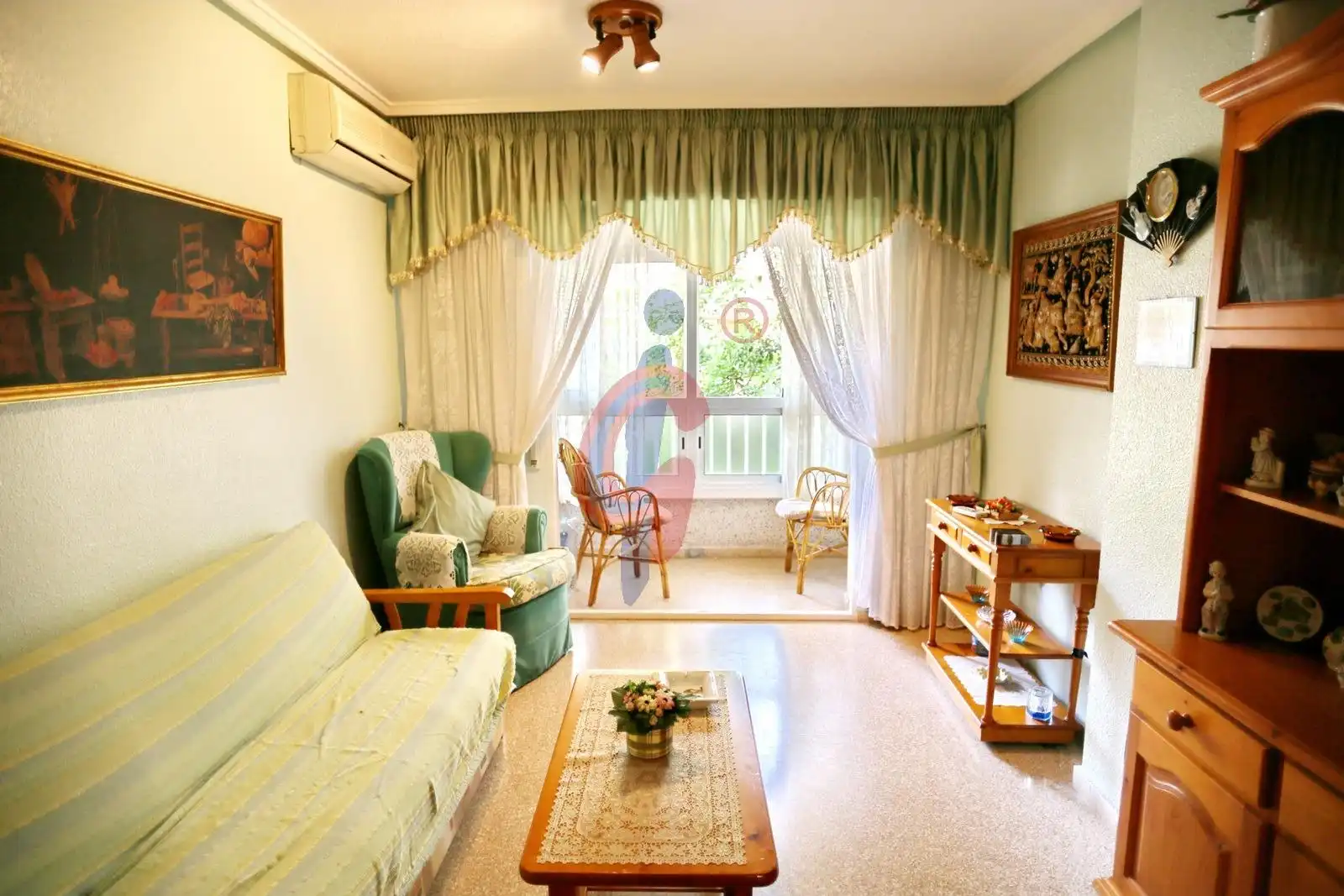 Sala de estar de Piso en venta en Guardamar del Segura con Aire acondicionado, Terraza y Amueblado