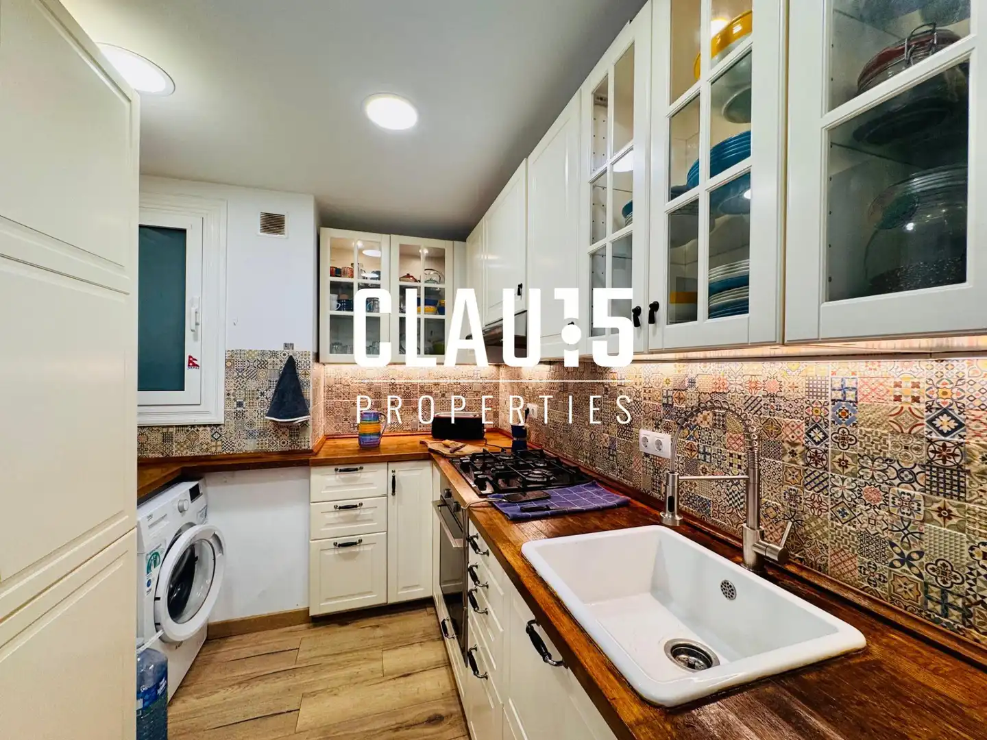 Kitchen of Flat for sale in Blanes  with Heating, Parquet flooring and Balcony