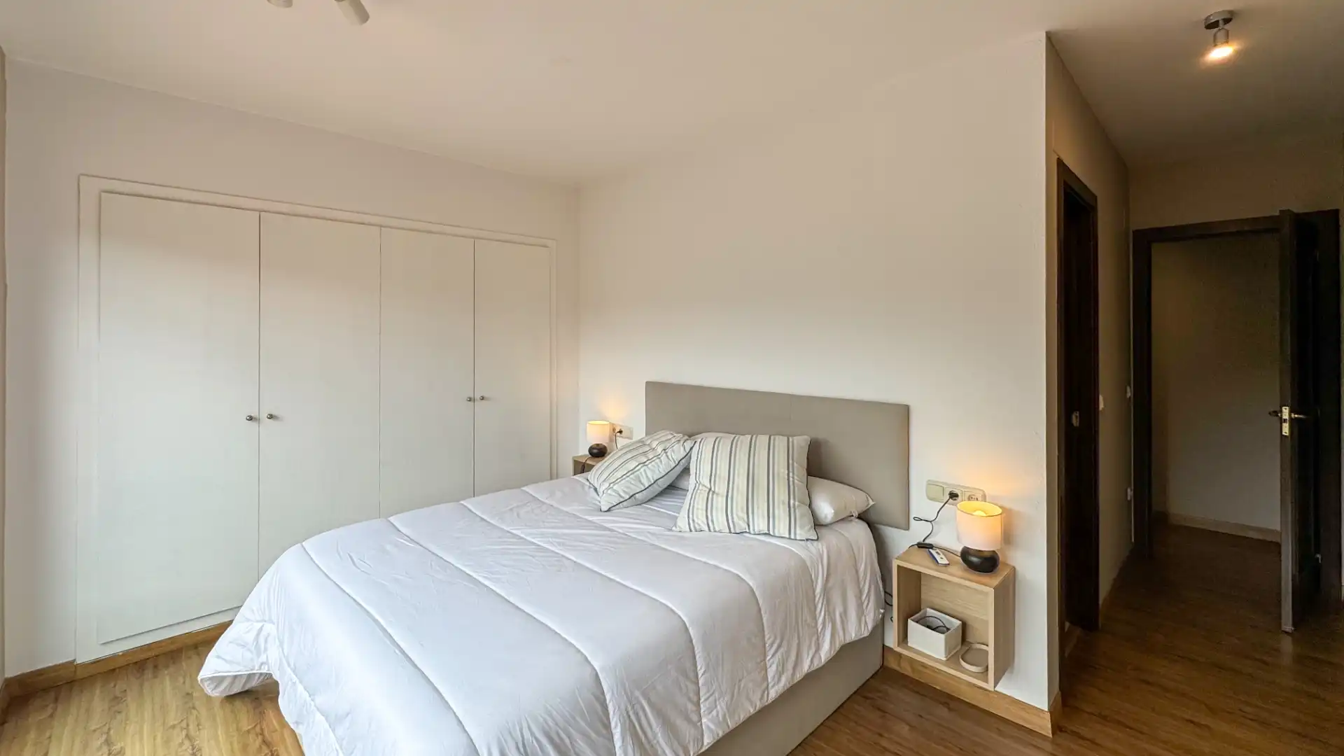 Schlafzimmer von Wohnung zum Verkauf in Puigcerdà mit Heizung, Parkett und Terrasse