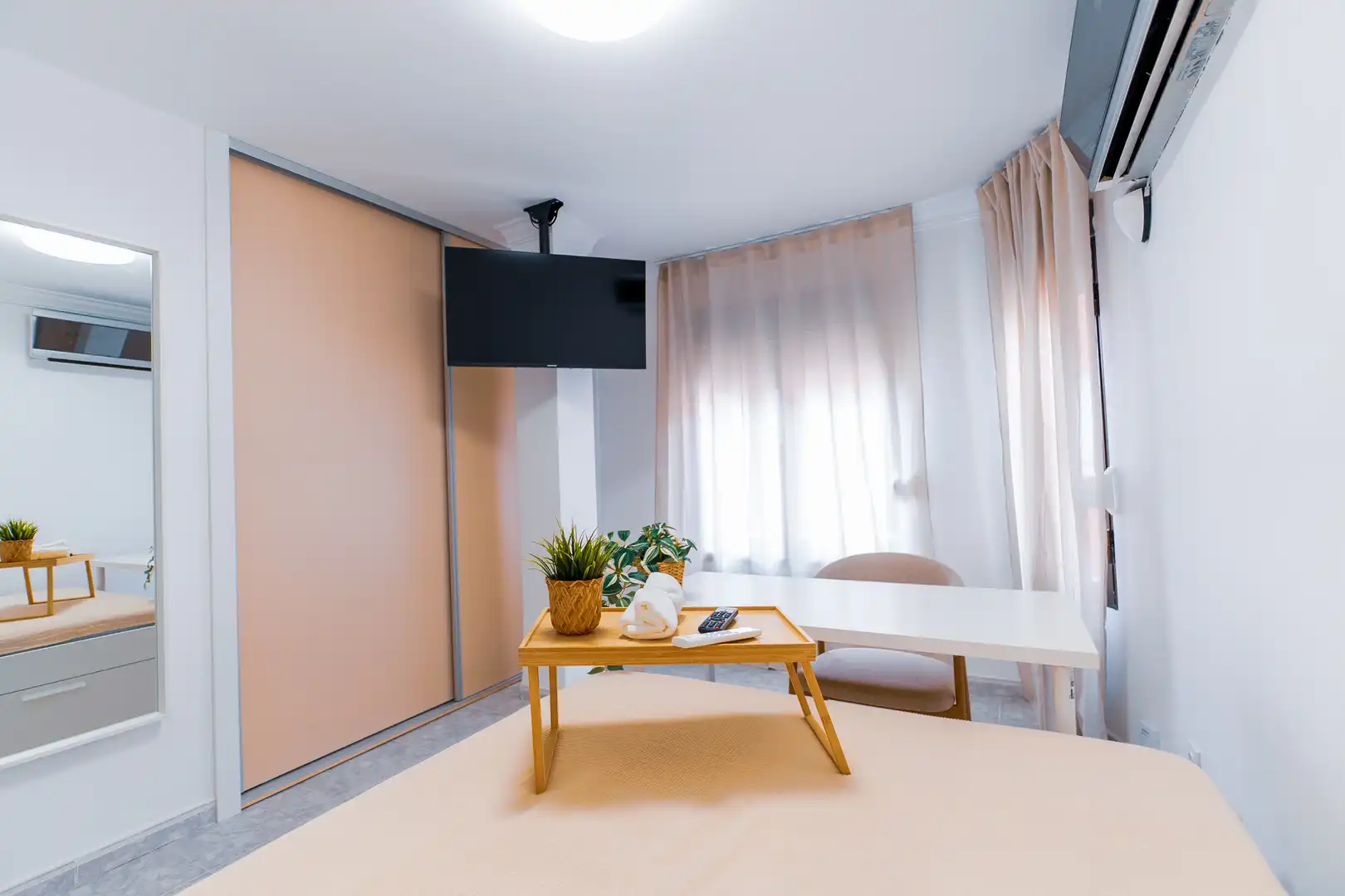 Habitación en Carrer dels Arbres, 32, Pont Nou - Corazón de Jesús