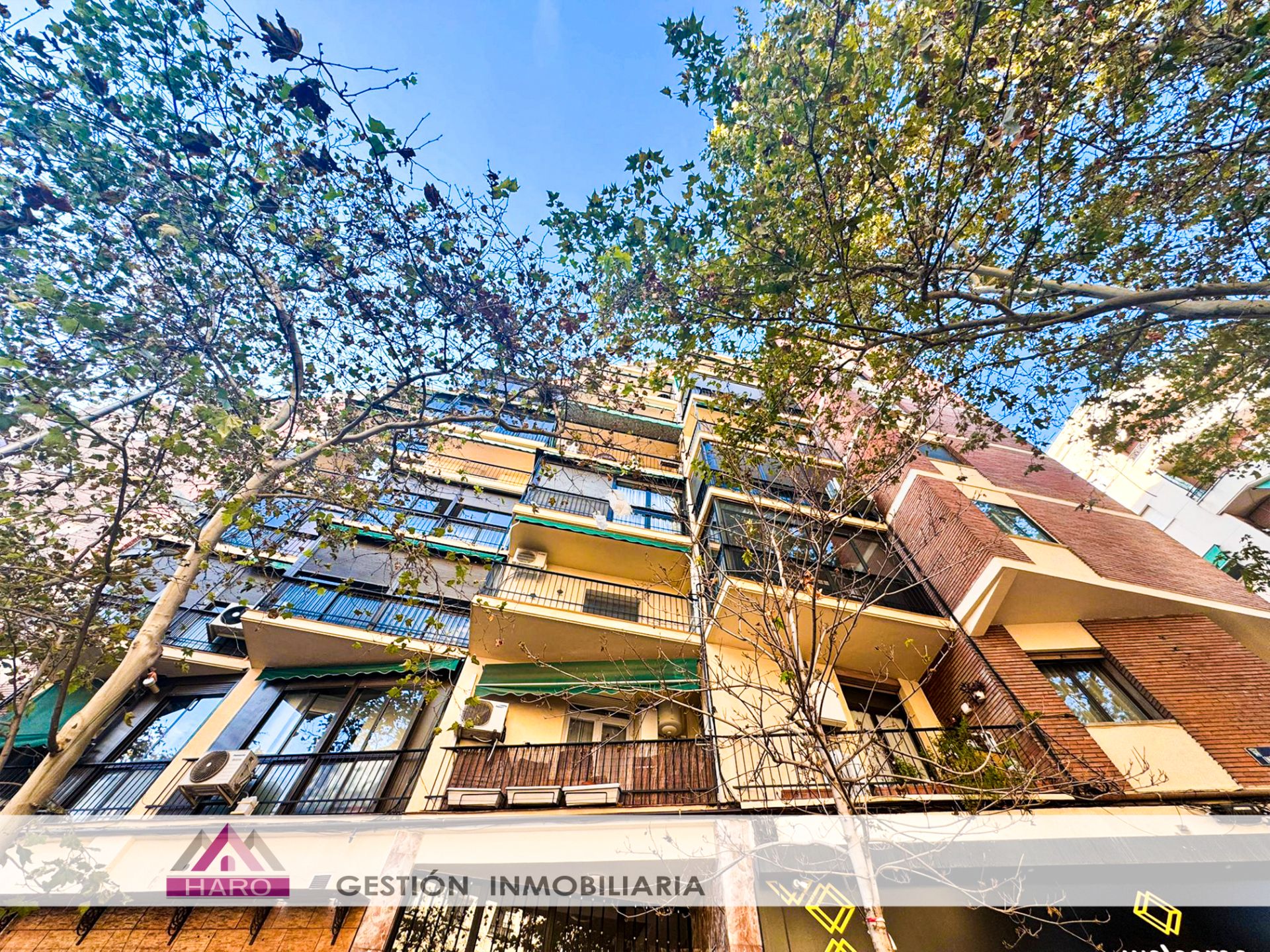 Exterior view of Flat for sale in  Madrid Capital  with Air Conditioner, Heating and Terrace