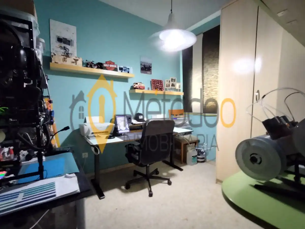 Flat for sale in Sevilla  with Air Conditioner, Heating and Furnished