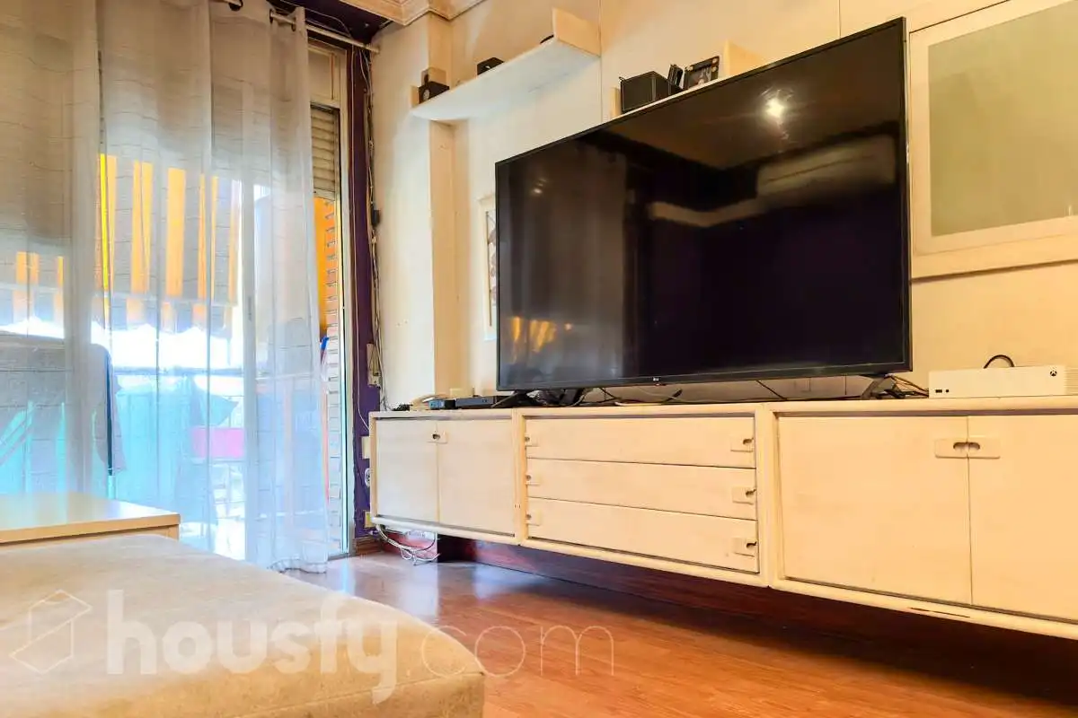 Living room of Flat for sale in Móstoles  with Air Conditioner, Terrace and Storage room