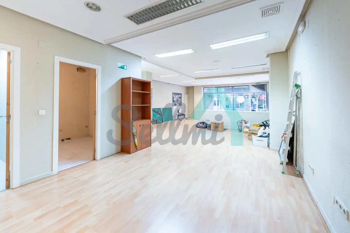 Local comercial de lloguer a Baldomero Fernández, imagen 9