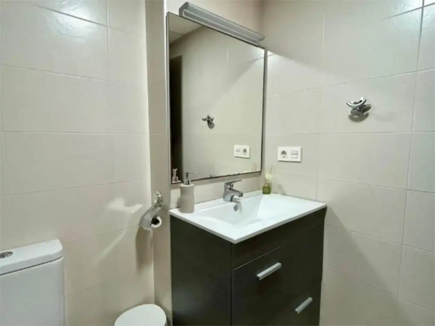 Bathroom of Flat for sale in  Melilla Capital  with Air Conditioner and Balcony