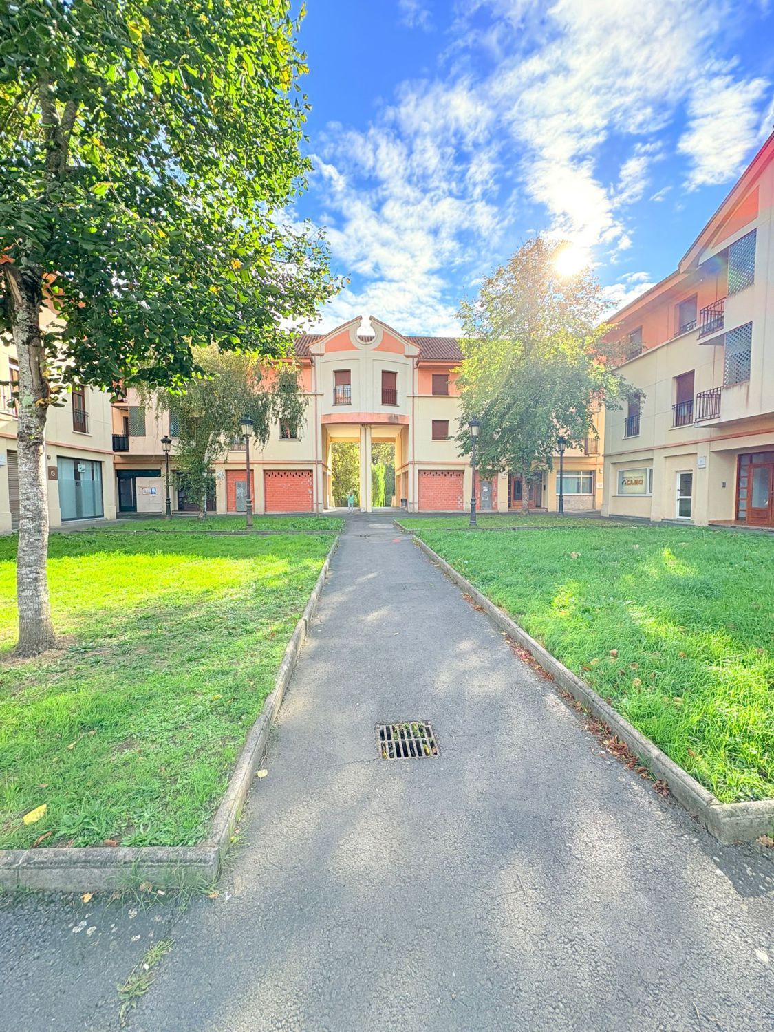 Exterior view of Premises for sale in Artzentales