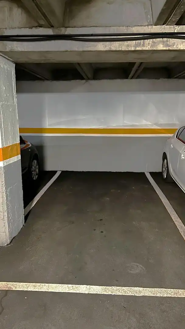 Parkplatz von Garage zum Verkauf in Leganés