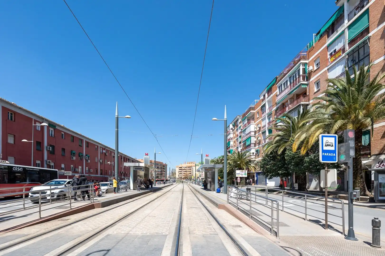 Vista exterior de Piso en venta en Granada con Calefacción y Balcón