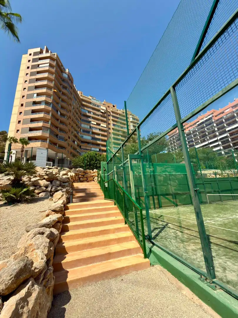 Pis amb piscina en venda a Calle PONENT "Torre Maestral", imagen 12